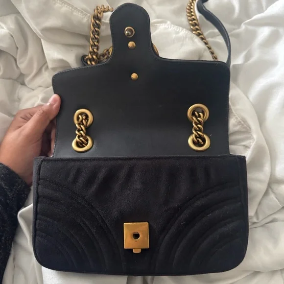 Gucci Marmont Purse in Black - Picture 2 of 4